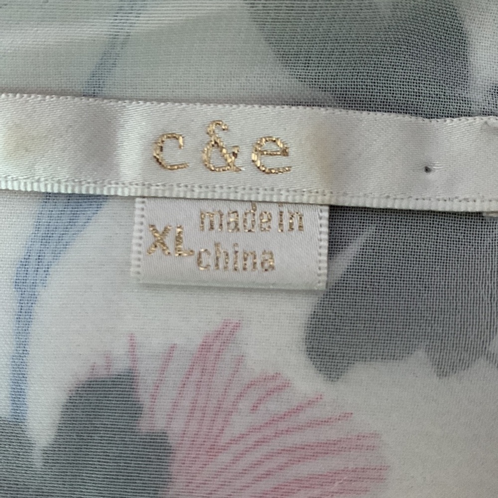 C&E Floral Tank XL - Picture 6 of 8